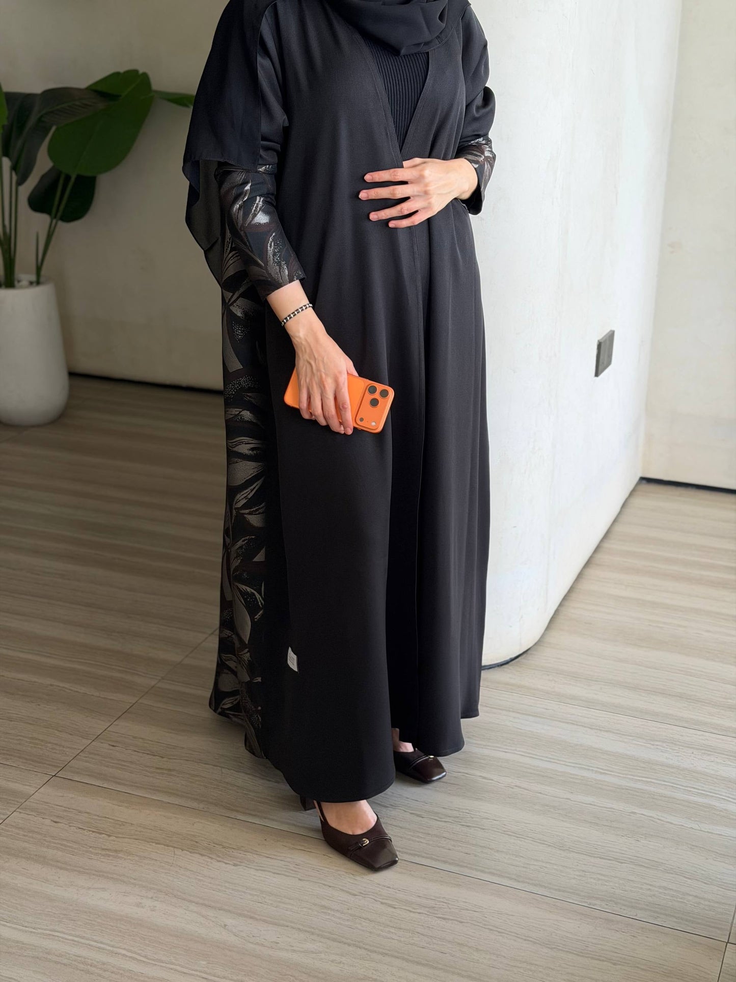 RINA ABAYA